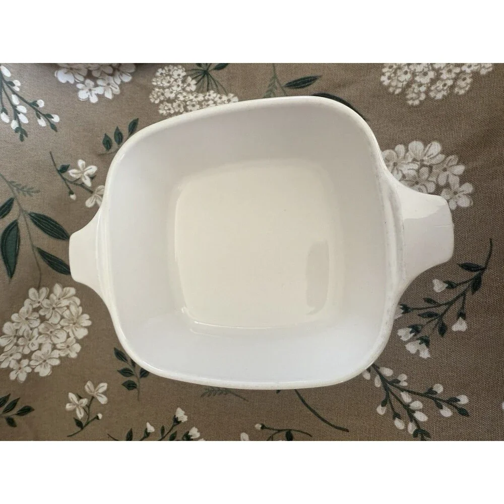 Vintage Corning Ware 700 ML. Le Persil Spice of Life-P43B Casserole Plastic Lid